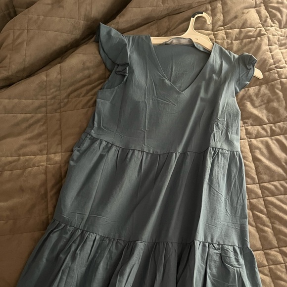 Blue cuff sleeve dress - Picture 3 of 4